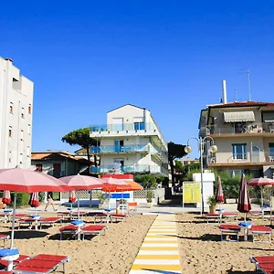 Sun House - Host Solution Apartment Lido di Jesolo